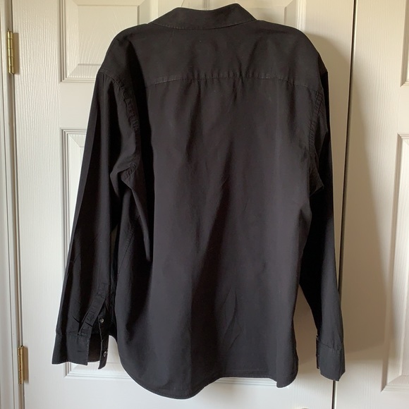 Geoffrey Beene button up shirt. XL 17-17 1/2 - Picture 5 of 9